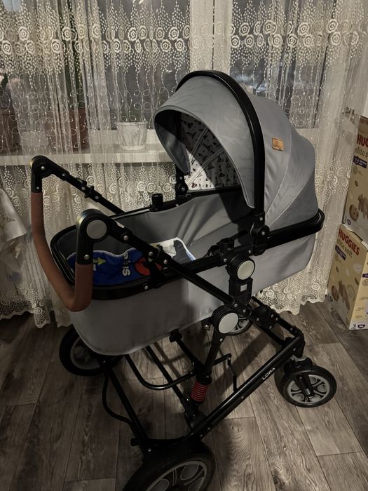 Продаю коляску