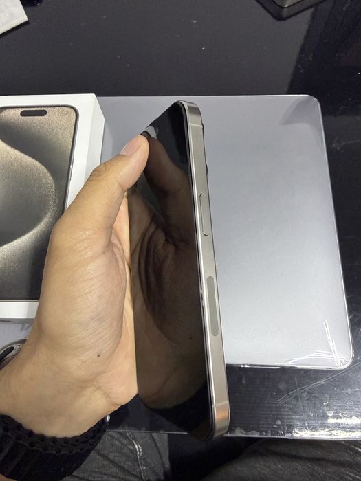 Iphone 15 Pro Silver de 256 Gb