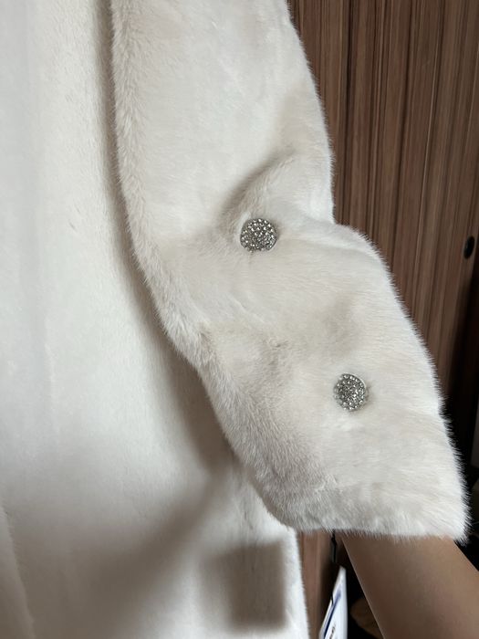 Шуба новая продам торг