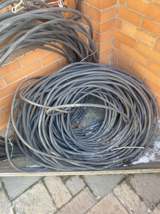 Кабель высоковольтный