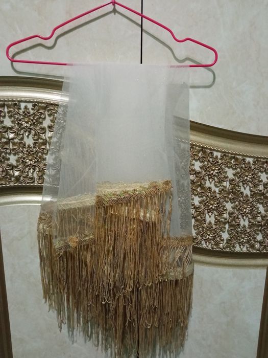 5 xil rangdagi sharflar. Diametri 1 metrdan.(Manzil:Buxoro viloyati )