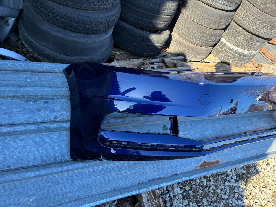 Предна броня Vw Touran. Тоуран. 15-20г. 5TA807221A-L. Оригинална.