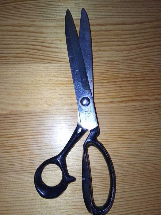Стара шивашка ножица D.P.R.K.