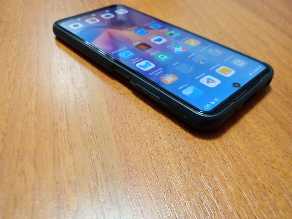 Редми 10 в идеале память 128гб