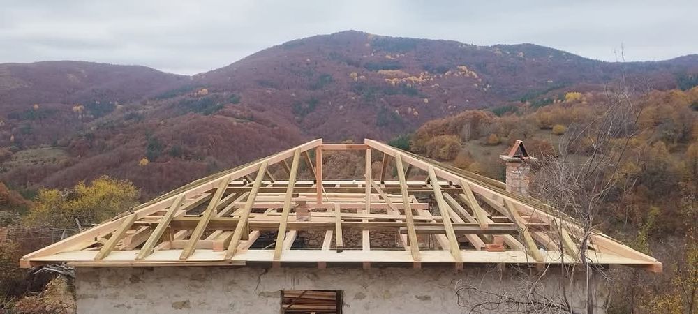 Ремонт на покриви в цялата страна