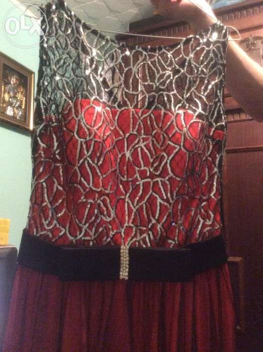 Rochie de seara elegantă