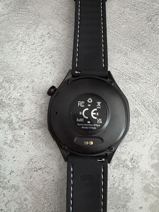 Продам смарт часы Erun