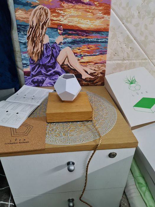 Цветочница на магните Интерьерная