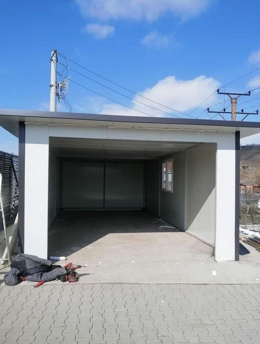Garaje auto din structura metalica si panou sandwich termoizolant, dim