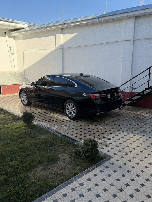 Malibu primer 2021 yil kraska toza 53.000 km yurgan