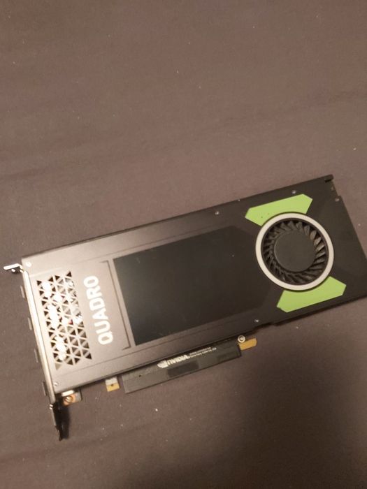 Vand placa video nvidia quadro m4000 si p4000