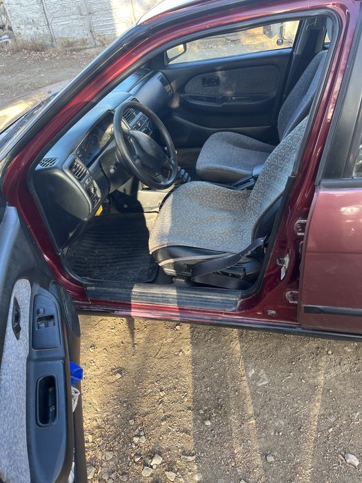 Ниссан альмера 1998г