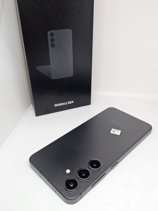 ГАРАНЦИЯ Samsung Galaxy S24 256Gb/8Ram Black