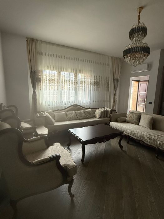 Vând set complet de mobilier pentru living