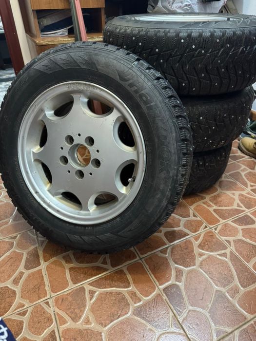 Продам диски с резиной