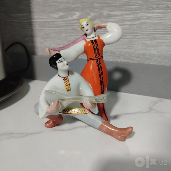 Советский статуетка