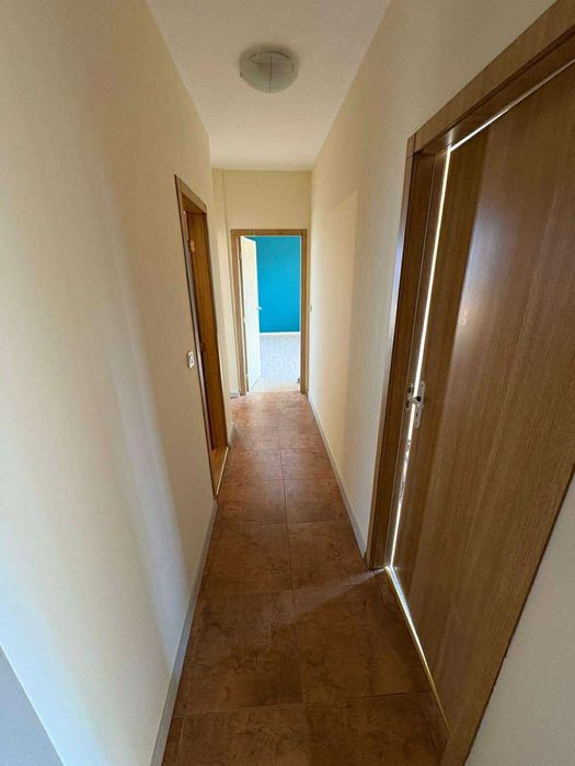 Дава се под наем Четиристаен апартамент в София, Център - 120 кв.м за 700 € - Снимка #3