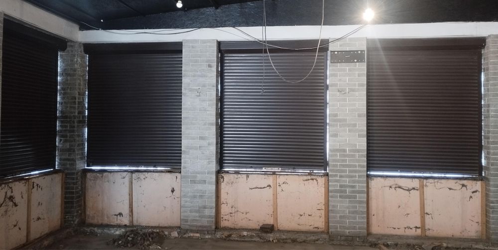 Ролставни на окна