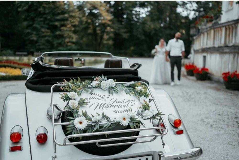 Украса за сватбен автомобил