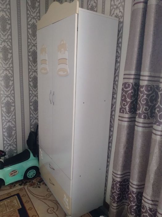 Детская мебель, кровать и шкаф (срочно)