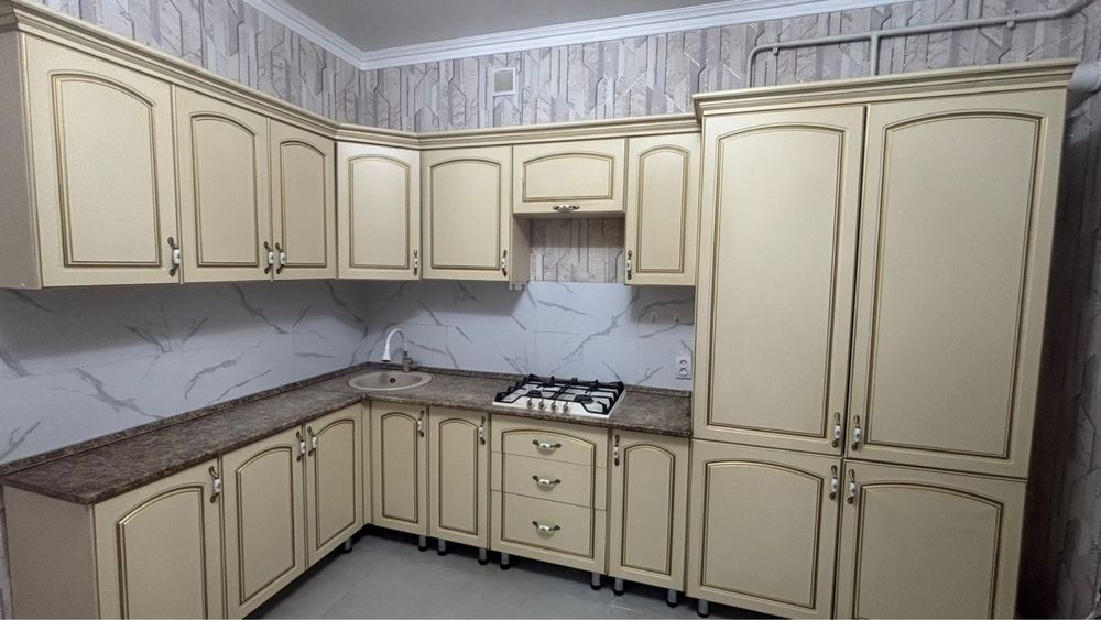 Продам куханный гарнитур