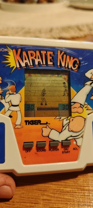 Jocuri electronice vintage (de colectie)