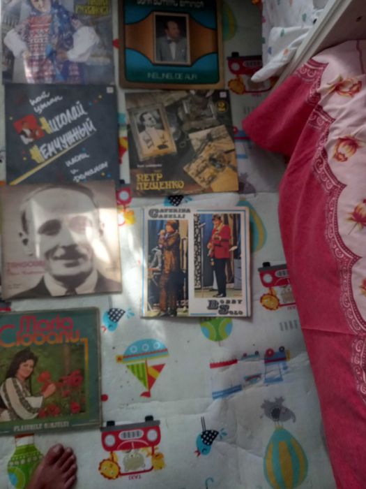 Discuri vinyl de vanzare