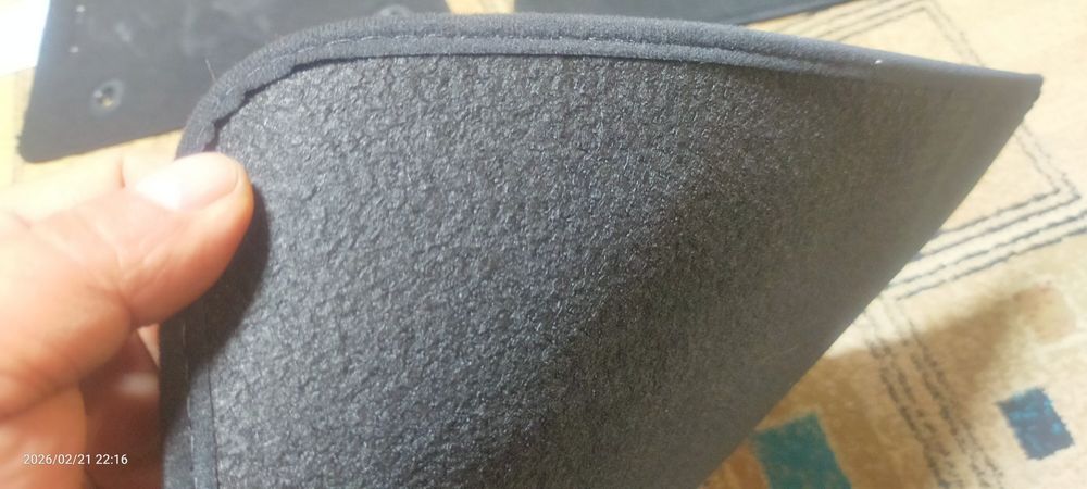 Полики коврики на Камри 80