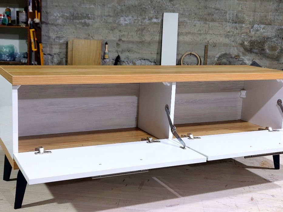 Тумба под телевизор