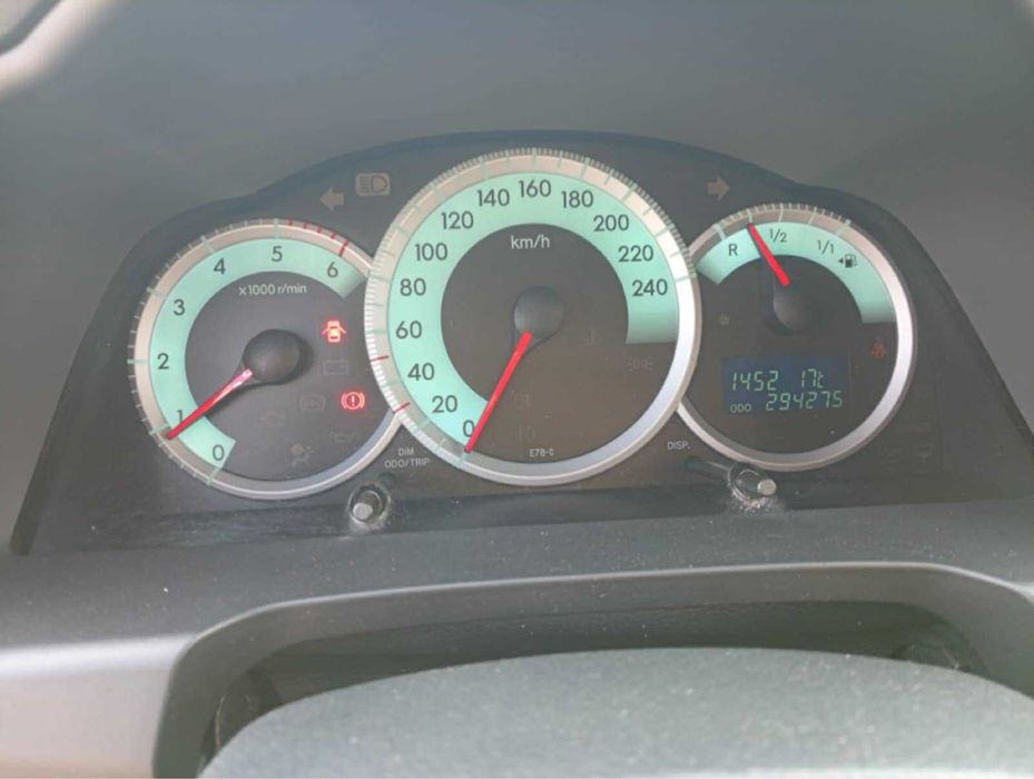 Toyota corolla verso 2.2 d-cat 177