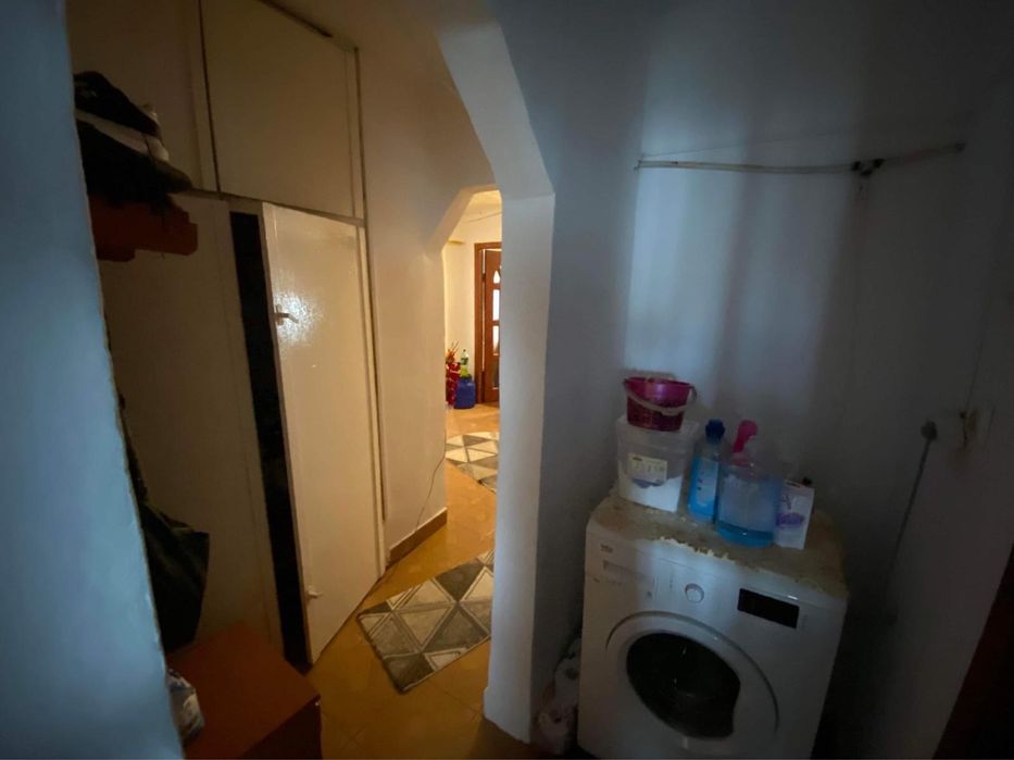 Vand apartament in orasul rovinari