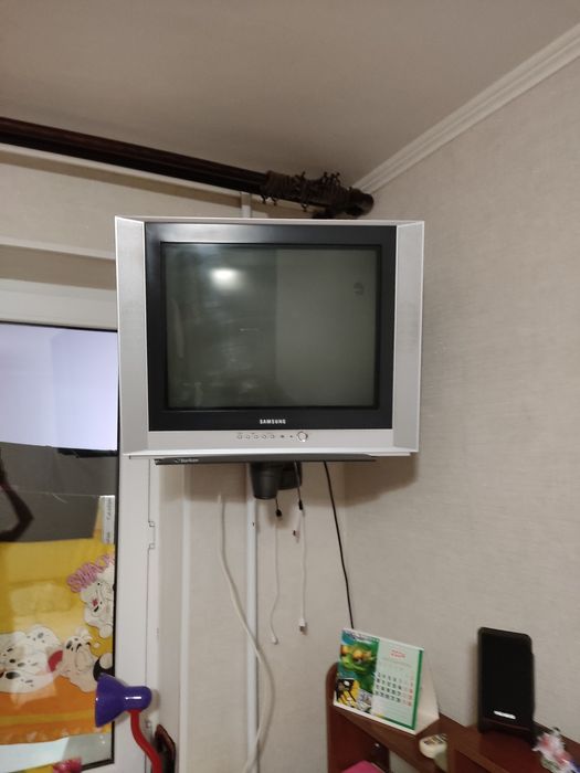 Продаю телевизор в хорошем состоянии