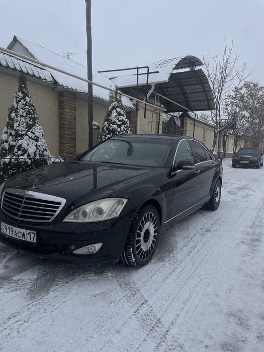 Передний бампер w221 оригинал