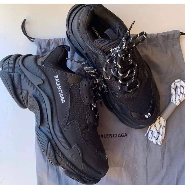 Дамски маратонки различни модели