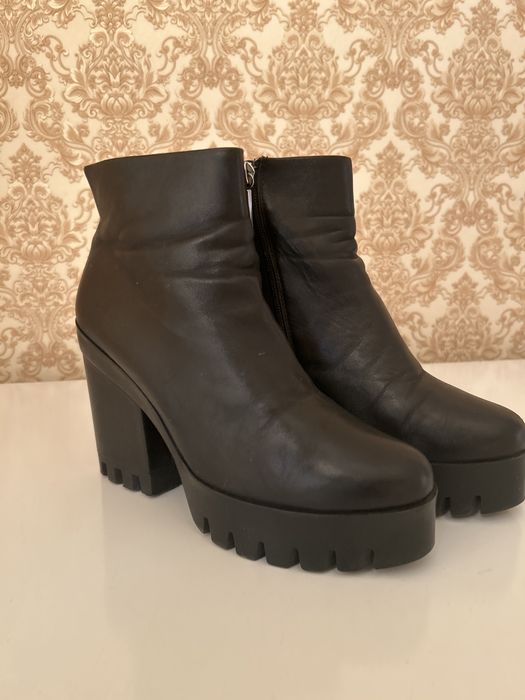 Кожаные Ботильоны
