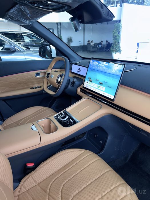 Geely ex5 im gibrid, electr