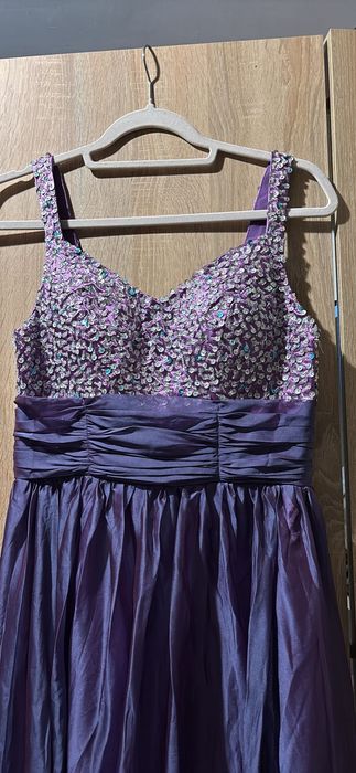 Официална чисто нова дамска рокля размер L