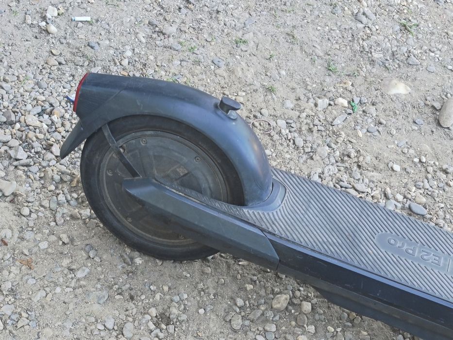 Vând trotinetă ninebot e2Pro