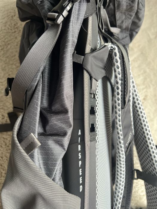 Rucsac de drumeție pentru bărbați OSPREY STRATOS 44 nefolosit