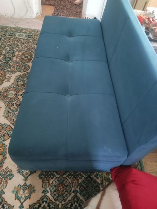 Тахта в хорошем состоянии