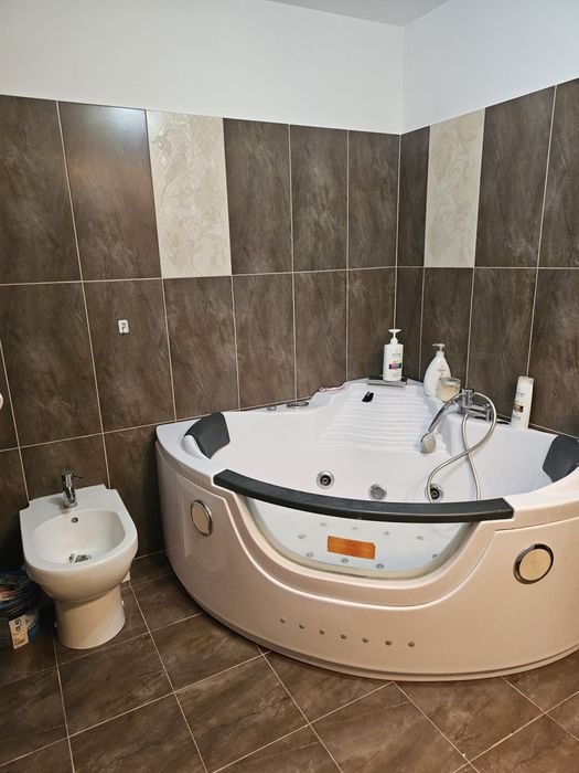 Apartament de vanzare, etajul 4, Rovinari