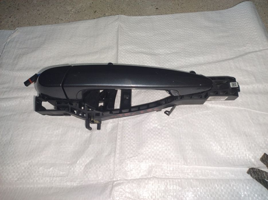 CD   BMW E87, centură, mâner BMW F32/30 plus alte piese
