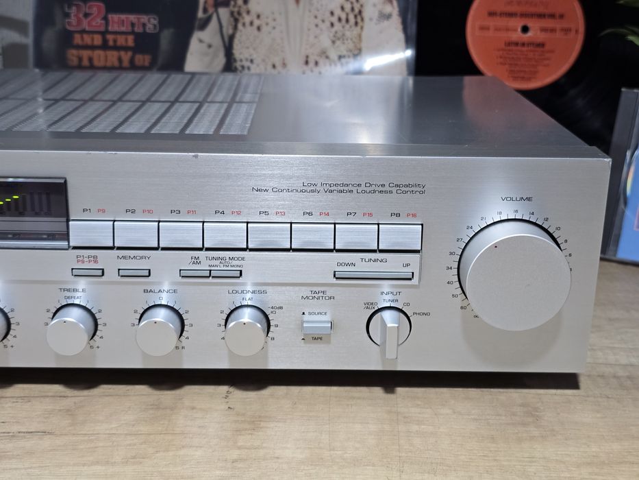 Reveiver YAMAHA R-5, retro hifi amplituner argintiu , made in Japan