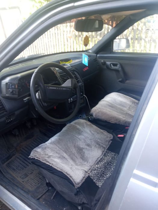 Продам ваз 2112 год выпуска 2002