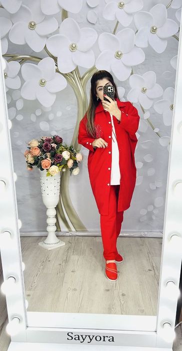 Navinka troyka  sifati a'lo razmer standart
 
230.000

46/.52
Stan