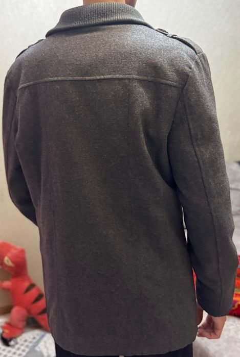 Продам мужское пальто