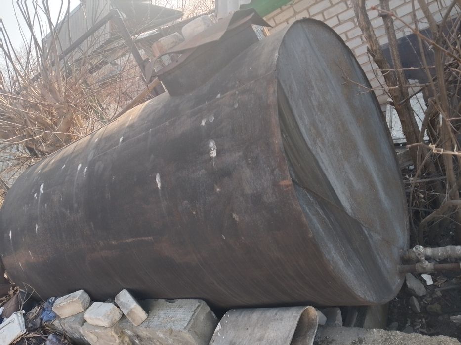 Продам бочку для полива