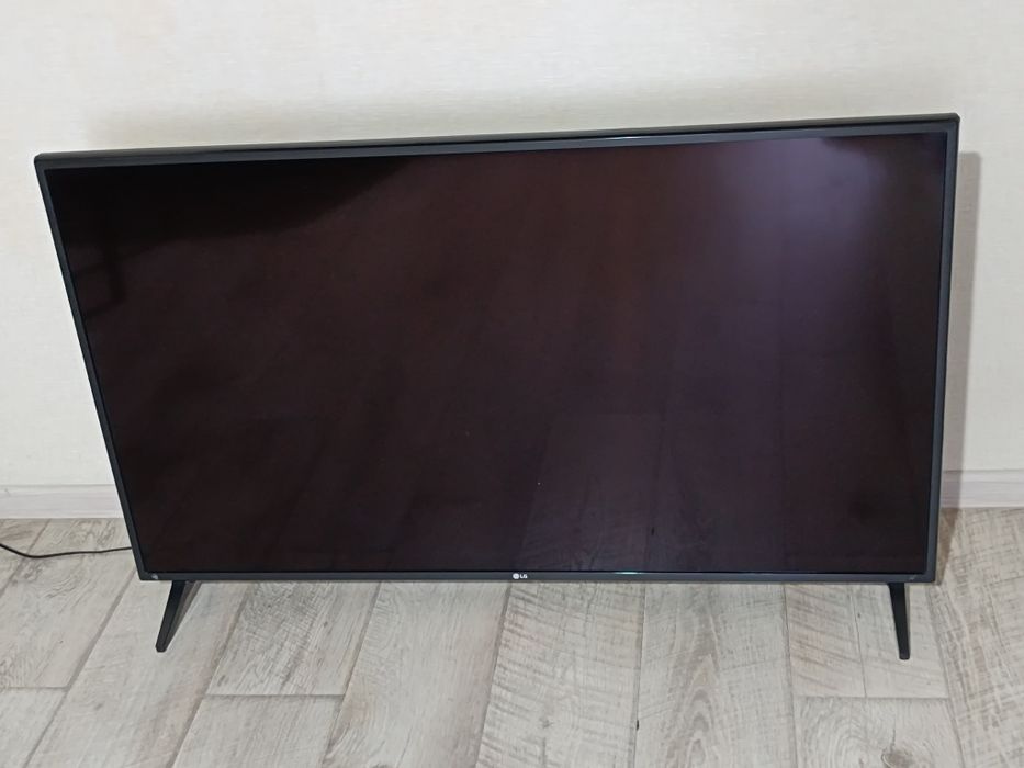 Телевизор смарт, LG 49" (125см)