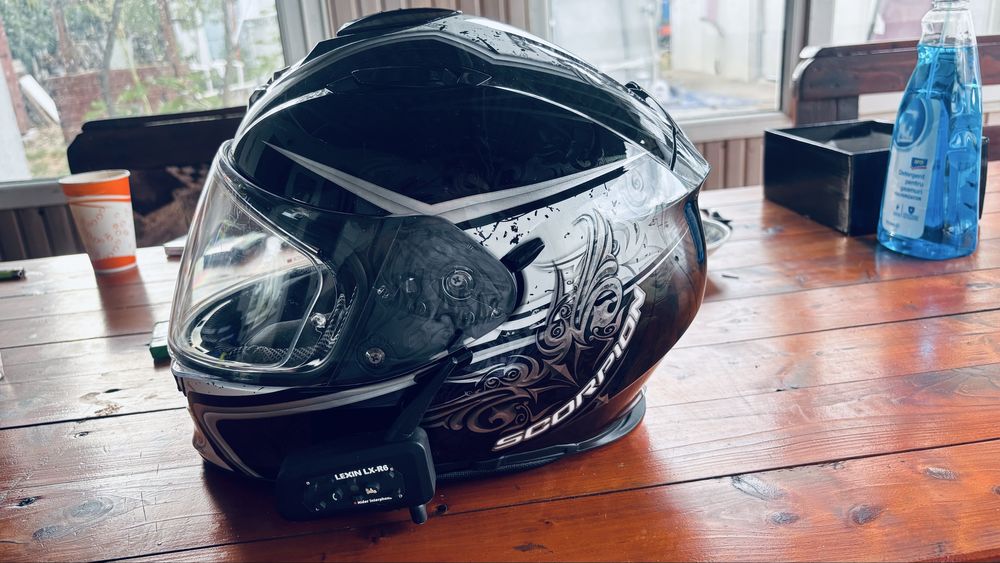 Vând  casca moto Scorpion EXO-491