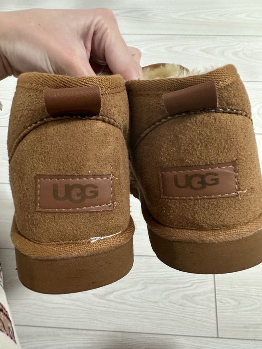 Чисто нови Ugg 38номер и токчета 37номер